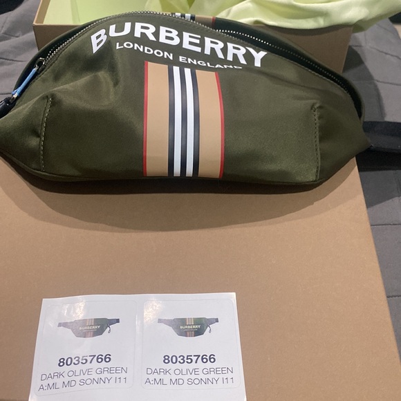 Dark Olive Green Burberry limited - Picture 2 of 4